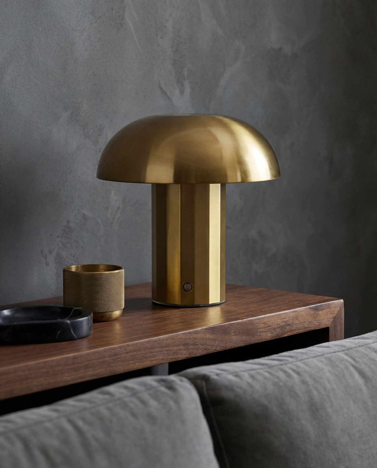 Brass-Finish Table Lamp (Kranenburg)