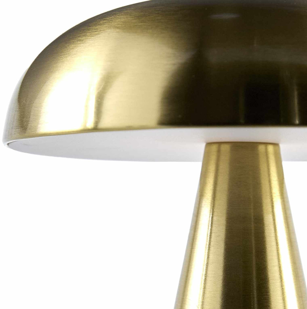 Brass-Finish Table Lamp (Takhatgarh)